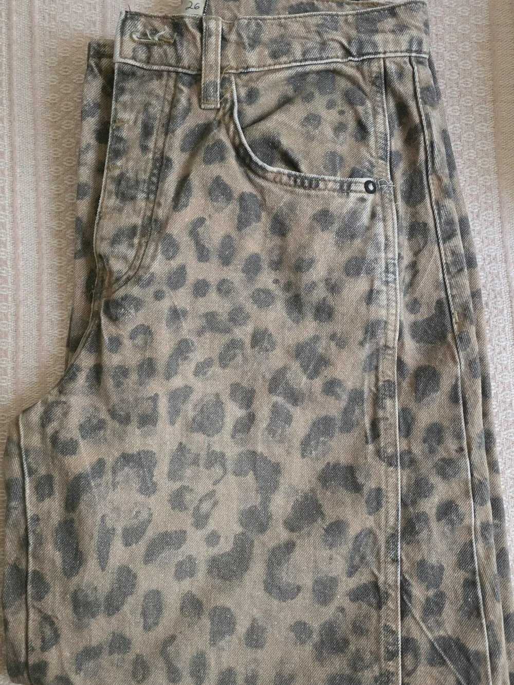 Leopard Barrel Leg Jeans 26